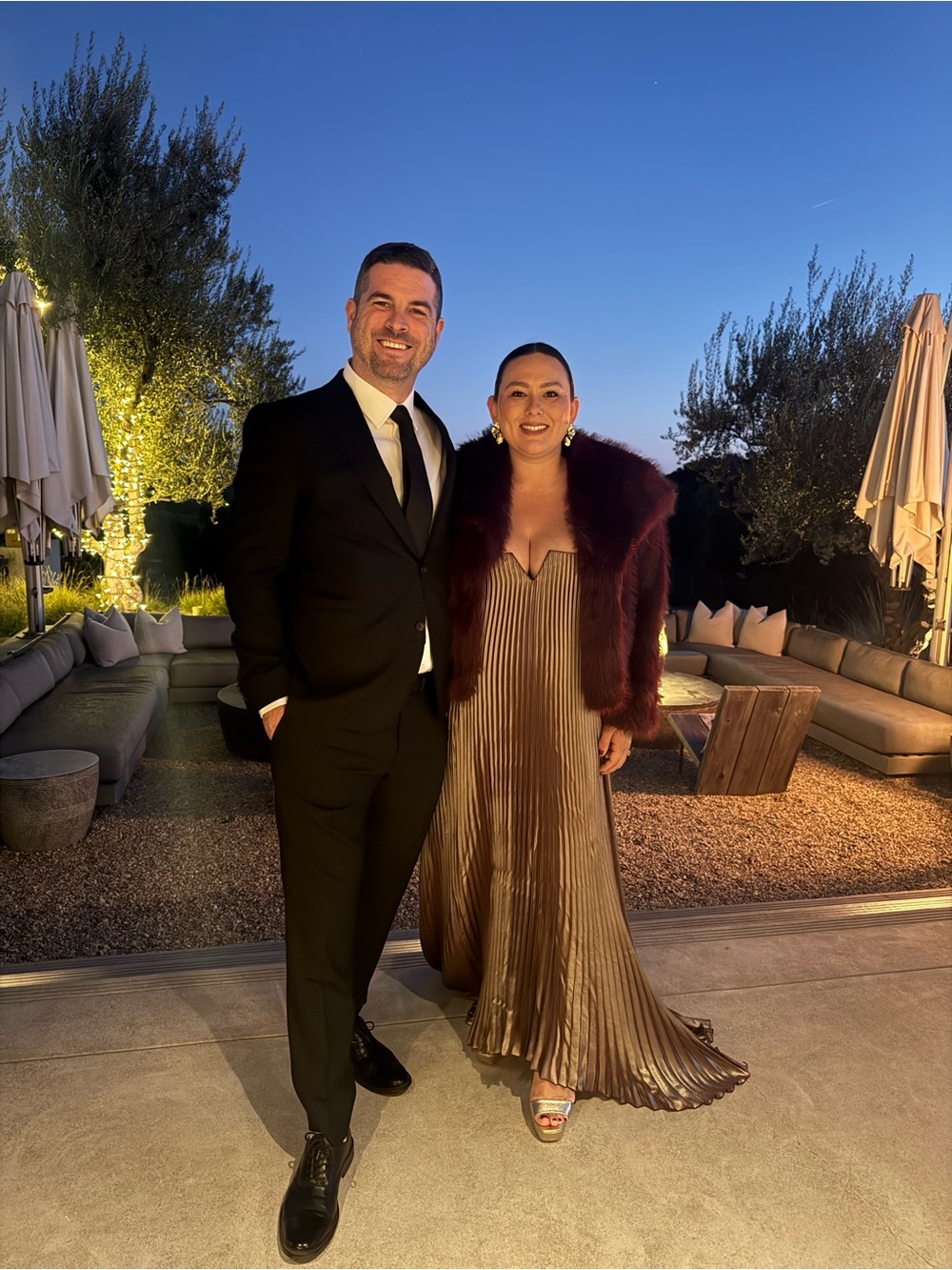 BLACK TIE GOWN - AMARO SHINE